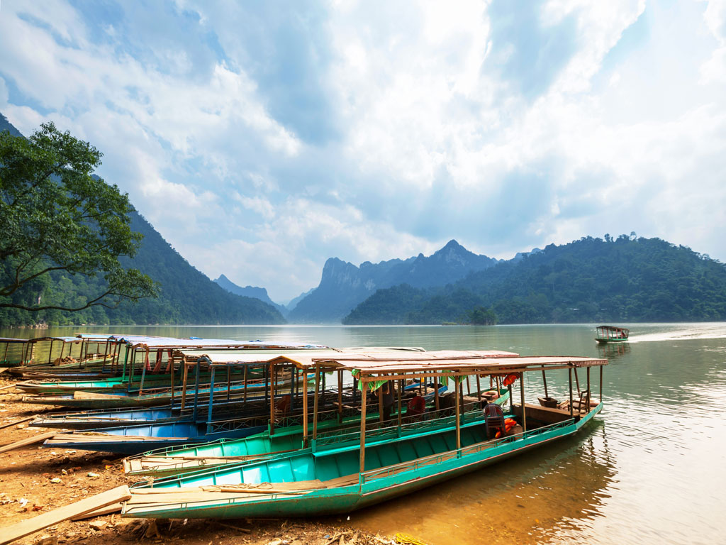 Cao Bang – Ba Be Off-road Motorbike Trip