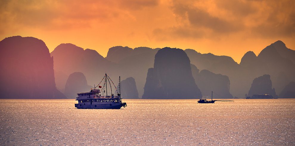 10-Day Offroad Motorbike Tour To Halong Bay