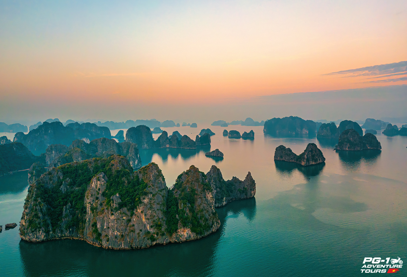 A Relaxing Day On A Lavish Cruise In Halong Bay