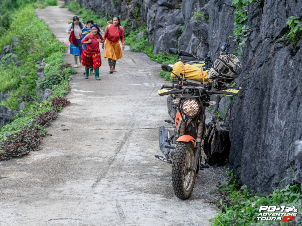 10-Day Offroad Motorbike Tour To Halong Bay: An Amazing Ride 6 Ha Giang - Meo Vac Motorcycle Trip