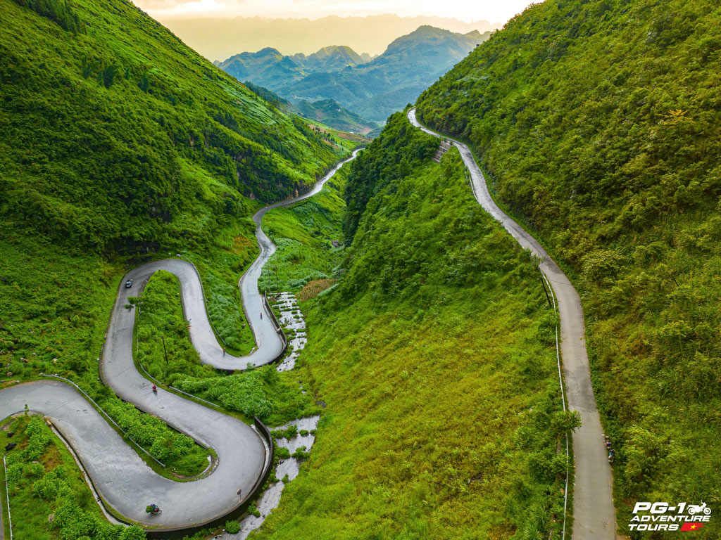 North Vietnam Motorbike Tours: Hanoi To Ba Be in 9 Engaging Days 7 Ha Giang to Dong Van Motorcycle Journey